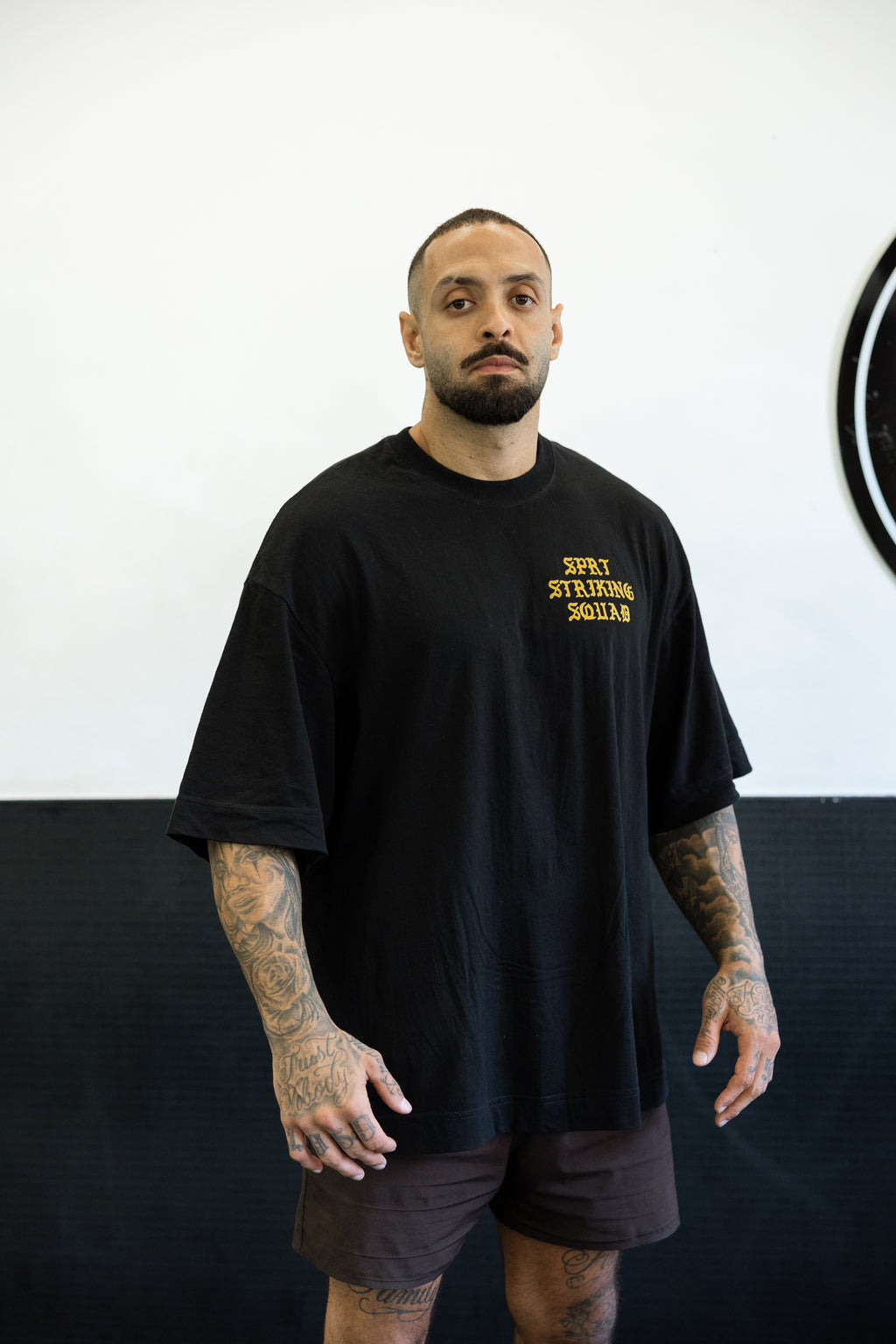 Sparta - Camiseta Overiszed 30.1 - Striking [ Estampa Dourada ]