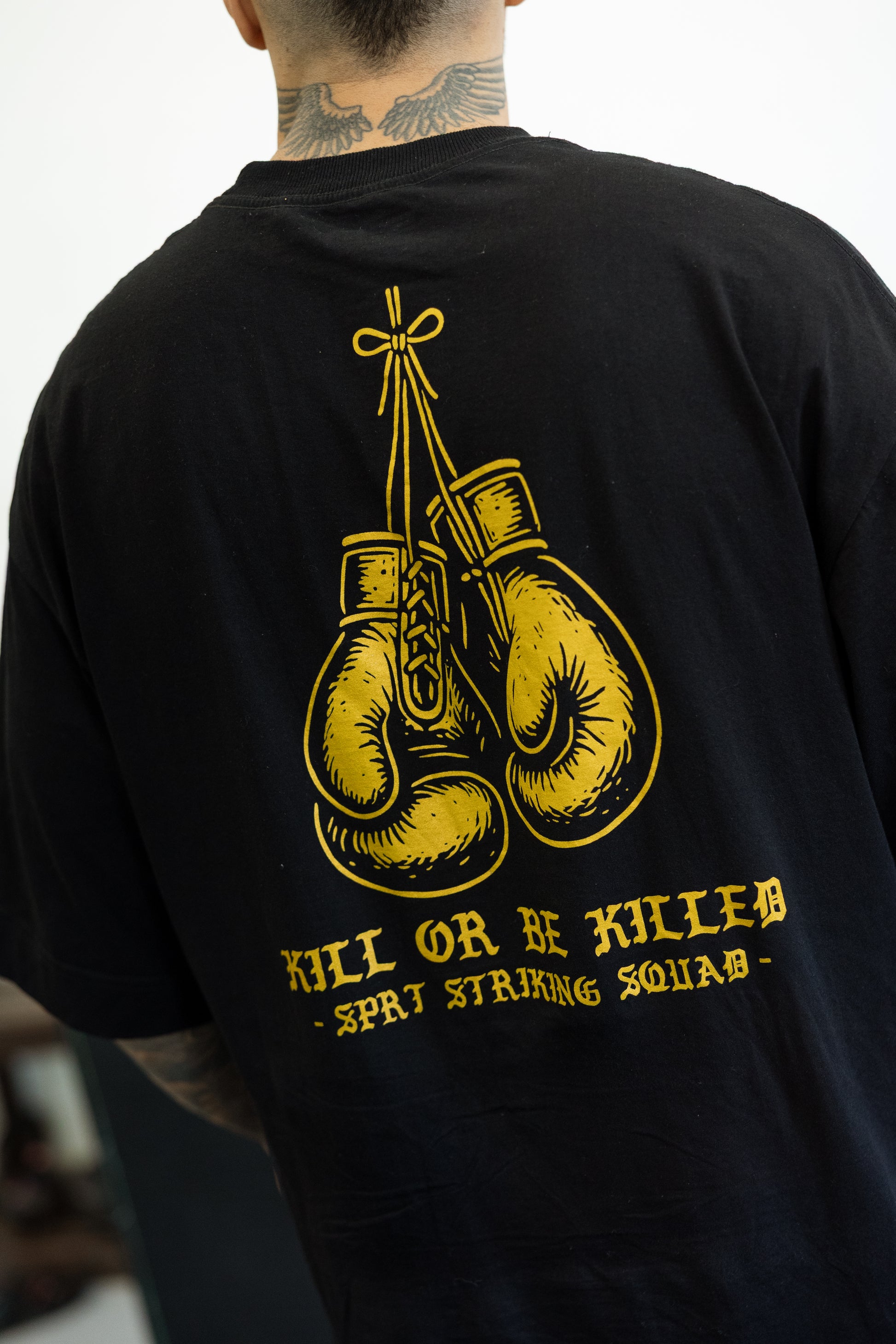 Sparta - Camiseta Overiszed 30.1 - Striking [ Estampa Dourada ]